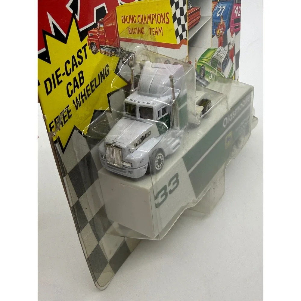 Racing Champions Harry Gant 33 Food Lion Racing Team Transporter Hauler 1992 New